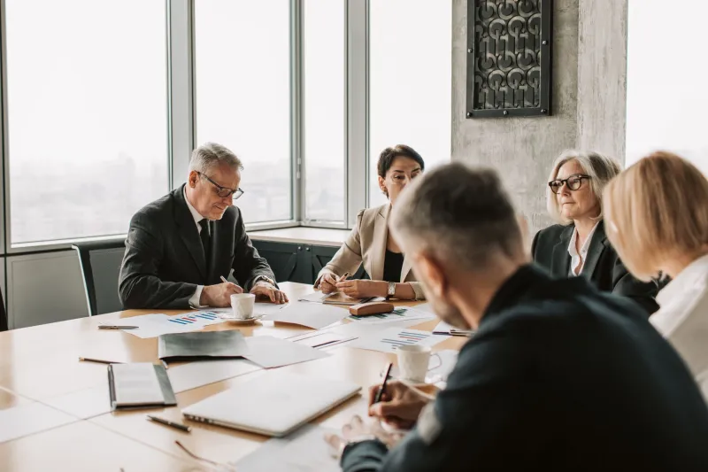 From Deliverables to Dividends: The Quiet Revolution Reshaping UK Consulting Fees