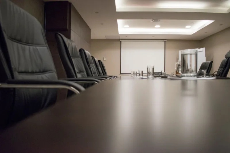 The Long Tail of Good Advice: What Survives After the Consultant Leaves